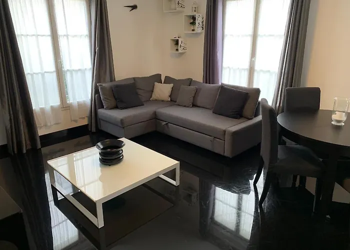 Thao Apartment *